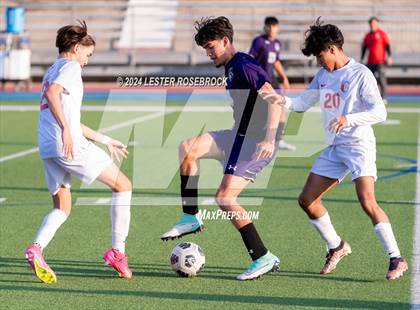 Thumbnail 1 in Taft @ Warren photogallery.