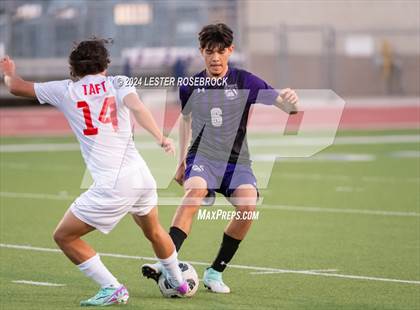 Thumbnail 3 in Taft @ Warren photogallery.