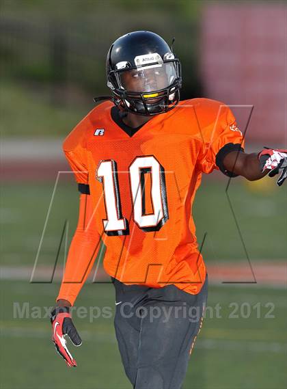 Thumbnail 2 in Natomas @ Foothill photogallery.