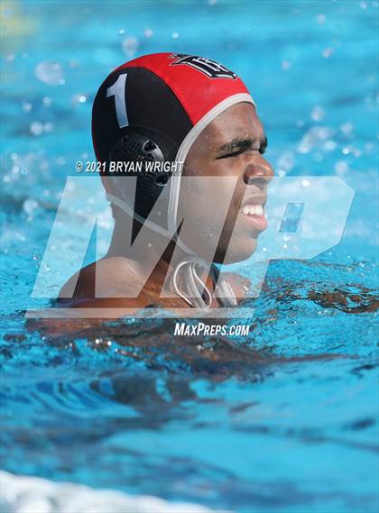 Thumbnail 3 in Esperanza @ Servite photogallery.