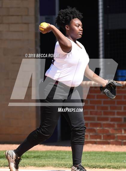 Thumbnail 3 in Harding University vs Ardrey Kell (SoMeck 7 Conference Tournament) photogallery.