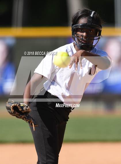 Thumbnail 3 in Harding University vs Ardrey Kell (SoMeck 7 Conference Tournament) photogallery.