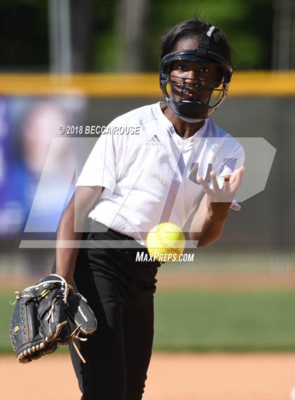 Thumbnail 2 in Harding University vs Ardrey Kell (SoMeck 7 Conference Tournament) photogallery.