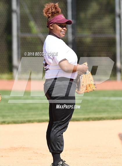 Thumbnail 3 in Harding University vs Ardrey Kell (SoMeck 7 Conference Tournament) photogallery.