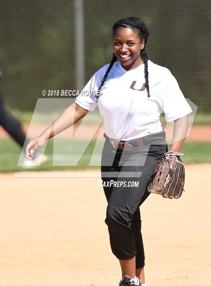 Thumbnail 1 in Harding University vs Ardrey Kell (SoMeck 7 Conference Tournament) photogallery.