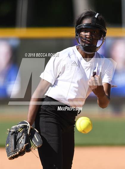 Thumbnail 2 in Harding University vs Ardrey Kell (SoMeck 7 Conference Tournament) photogallery.