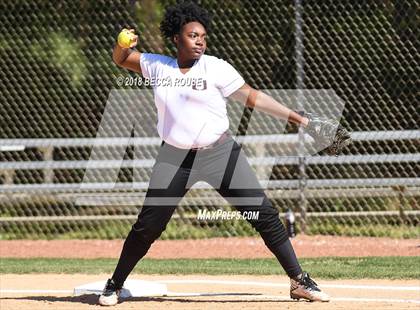 Thumbnail 2 in Harding University vs Ardrey Kell (SoMeck 7 Conference Tournament) photogallery.