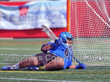 Thumbnail 1 in Hauppauge vs. Comsewogue (Section 11 Class B Final) photogallery.