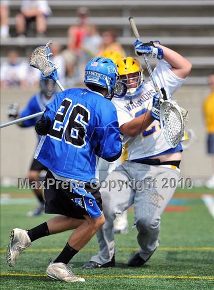 Thumbnail 1 in Hauppauge vs. Comsewogue (Section 11 Class B Final) photogallery.
