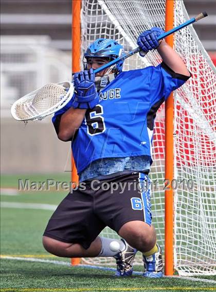 Thumbnail 3 in Hauppauge vs. Comsewogue (Section 11 Class B Final) photogallery.