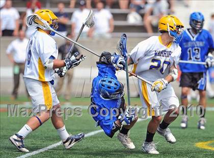 Thumbnail 1 in Hauppauge vs. Comsewogue (Section 11 Class B Final) photogallery.