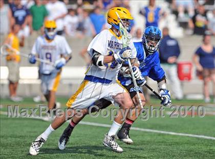 Thumbnail 3 in Hauppauge vs. Comsewogue (Section 11 Class B Final) photogallery.