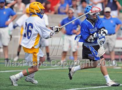 Thumbnail 2 in Hauppauge vs. Comsewogue (Section 11 Class B Final) photogallery.