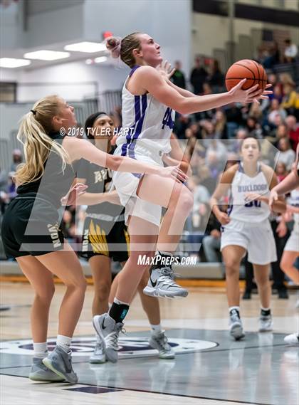 Thumbnail 3 in Avon @ Brownsburg photogallery.