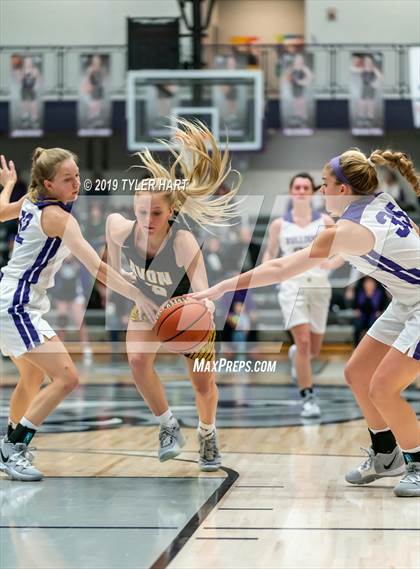 Thumbnail 1 in Avon @ Brownsburg photogallery.