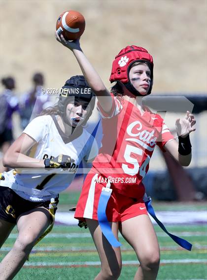 Thumbnail 3 in St. Ignatius College Preparatory vs Granada photogallery.