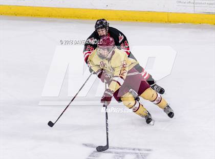 Thumbnail 3 in Hingham vs. Boston College High (MIAA D1A) photogallery.