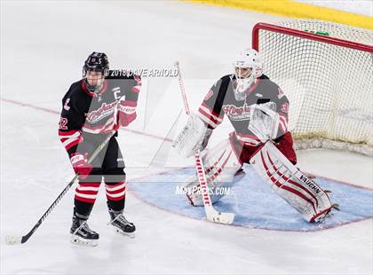 Thumbnail 3 in Hingham vs. Boston College High (MIAA D1A) photogallery.