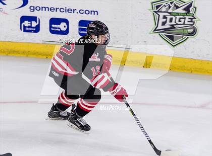 Thumbnail 1 in Hingham vs. Boston College High (MIAA D1A) photogallery.