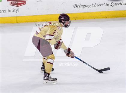 Thumbnail 2 in Hingham vs. Boston College High (MIAA D1A) photogallery.