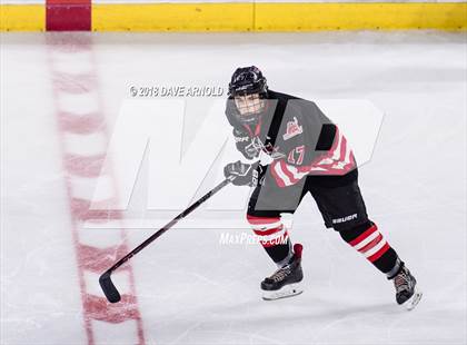 Thumbnail 3 in Hingham vs. Boston College High (MIAA D1A) photogallery.