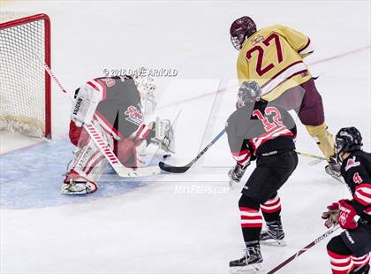 Thumbnail 1 in Hingham vs. Boston College High (MIAA D1A) photogallery.