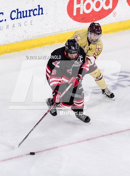 Thumbnail 1 in Hingham vs. Boston College High (MIAA D1A) photogallery.