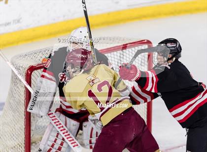 Thumbnail 2 in Hingham vs. Boston College High (MIAA D1A) photogallery.