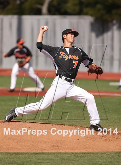 Thumbnail 2 in Arcata @ Saint Mary's (CIF NCS D4 Semifinal) photogallery.