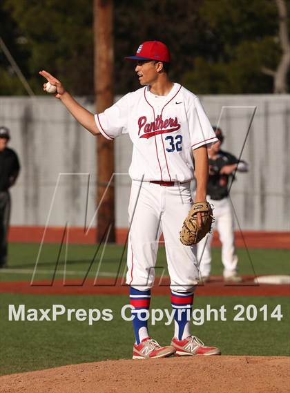 Thumbnail 3 in Arcata @ Saint Mary's (CIF NCS D4 Semifinal) photogallery.