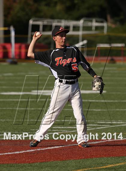 Thumbnail 1 in Arcata @ Saint Mary's (CIF NCS D4 Semifinal) photogallery.