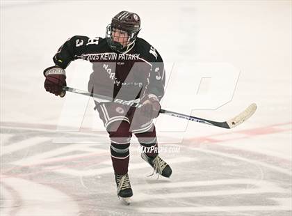 Thumbnail 1 in North Haven @ Farmington Generals photogallery.