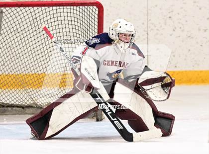 Thumbnail 3 in North Haven @ Farmington Generals photogallery.