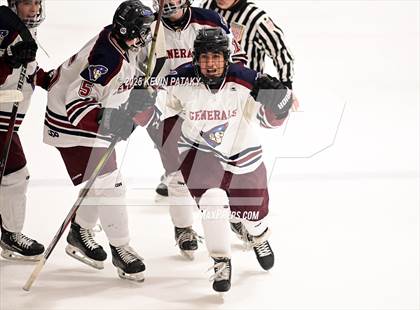 Thumbnail 3 in North Haven @ Farmington Generals photogallery.