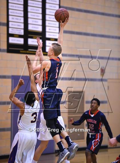 Thumbnail 2 in Dublin vs. Amador Valley (Windsor Holiday Classic) photogallery.