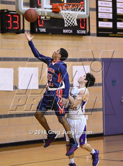 Thumbnail 2 in Dublin vs. Amador Valley (Windsor Holiday Classic) photogallery.