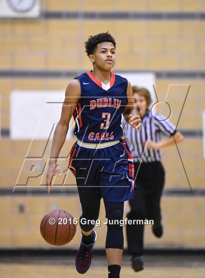 Thumbnail 1 in Dublin vs. Amador Valley (Windsor Holiday Classic) photogallery.