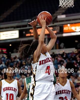 Thumbnail 2 in Poly vs. Berkeley (CIF State D1 Final) photogallery.
