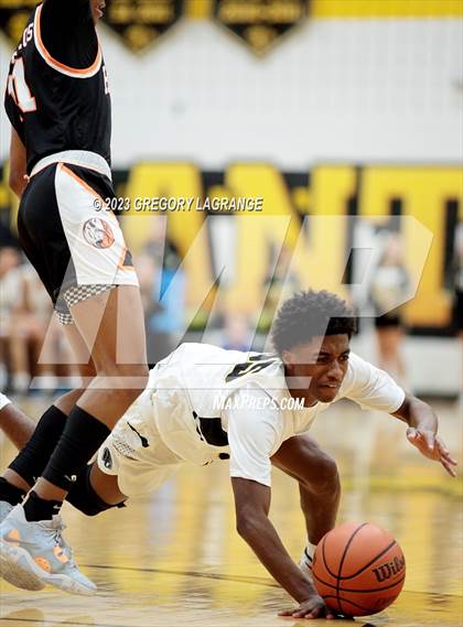 Thumbnail 1 in Haltom vs Fossil Ridge photogallery.
