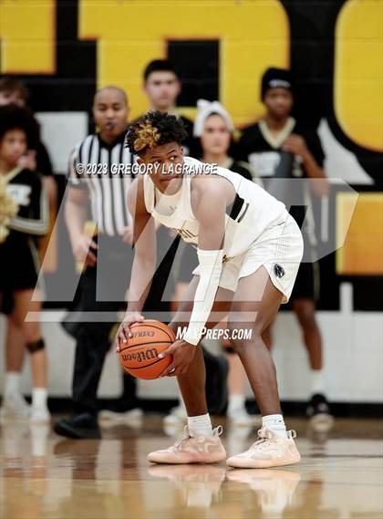 Thumbnail 3 in Haltom vs Fossil Ridge photogallery.