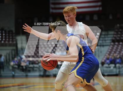 Thumbnail 3 in San Juan vs. Grand County (UHSAA 3A Quarterfinal) photogallery.