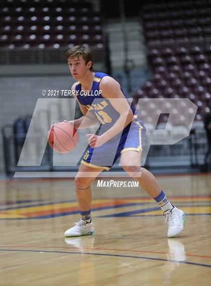 Thumbnail 1 in San Juan vs. Grand County (UHSAA 3A Quarterfinal) photogallery.