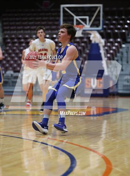 Thumbnail 3 in San Juan vs. Grand County (UHSAA 3A Quarterfinal) photogallery.
