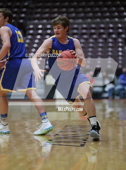 Thumbnail 3 in San Juan vs. Grand County (UHSAA 3A Quarterfinal) photogallery.
