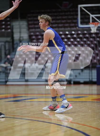 Thumbnail 2 in San Juan vs. Grand County (UHSAA 3A Quarterfinal) photogallery.