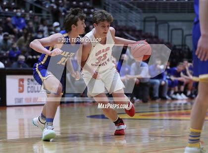 Thumbnail 2 in San Juan vs. Grand County (UHSAA 3A Quarterfinal) photogallery.