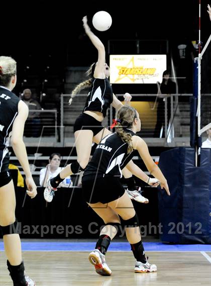 Thumbnail 2 in Veritas Prep vs. Valley Lutheran (AIA D5 Final) photogallery.