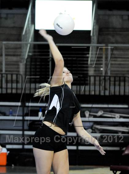 Thumbnail 3 in Veritas Prep vs. Valley Lutheran (AIA D5 Final) photogallery.