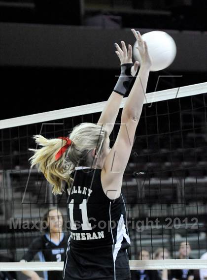 Thumbnail 1 in Veritas Prep vs. Valley Lutheran (AIA D5 Final) photogallery.