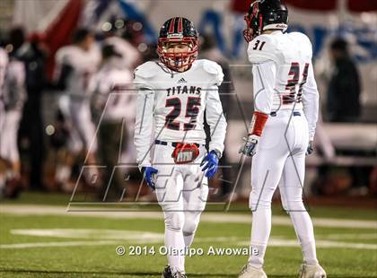 Thumbnail 1 in Wylie vs. Centennial (UIL 5A Bi-District Playoff) photogallery.